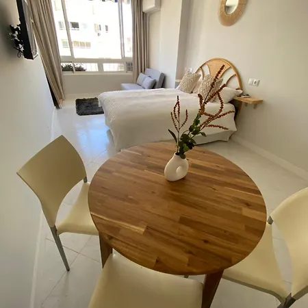 Great Near The Sea Marbella