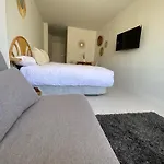 Apartment Great Near The Sea